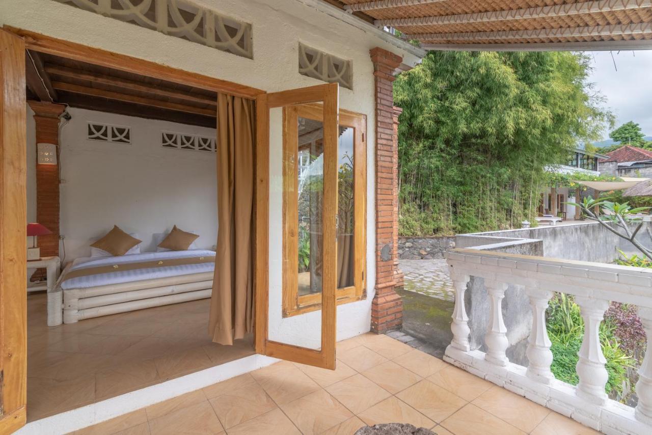 Villa Dinding Batu Singaraja Eksteriør bilde