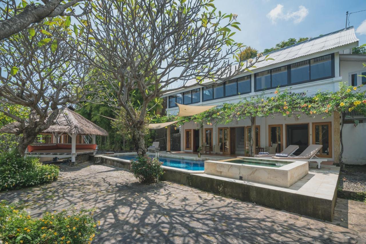 Villa Dinding Batu Singaraja Eksteriør bilde